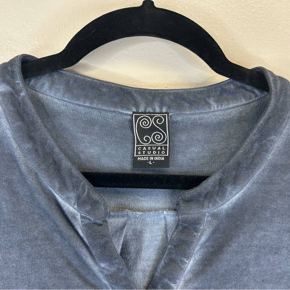 Casual Studio Cotton Dark Blue Long Sleeve Henley Shirt size Womens L casual - Picture 3 of 11